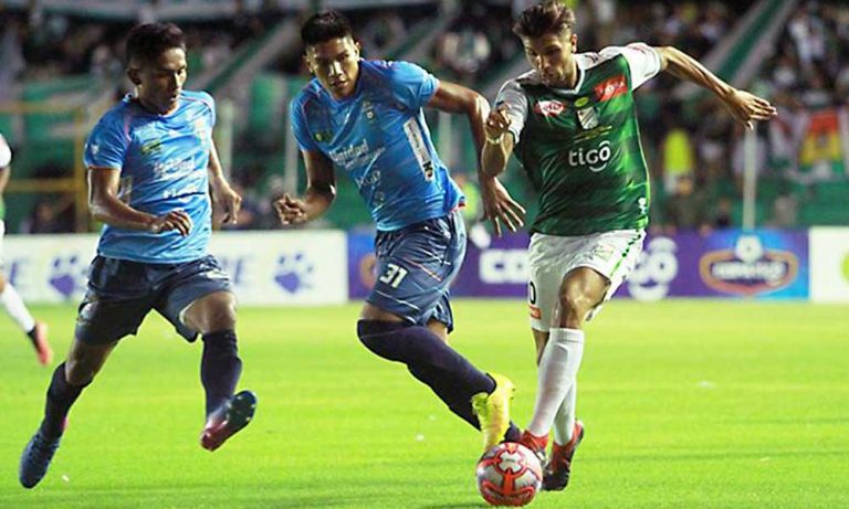 Tigo adquiere los derechos de fútbol boliviano y reafirma su apuesta por promover el deporte nacional Tigo adquiere los derechos de fútbol boliviano y reafirma su apuesta por promover el deporte nacional
