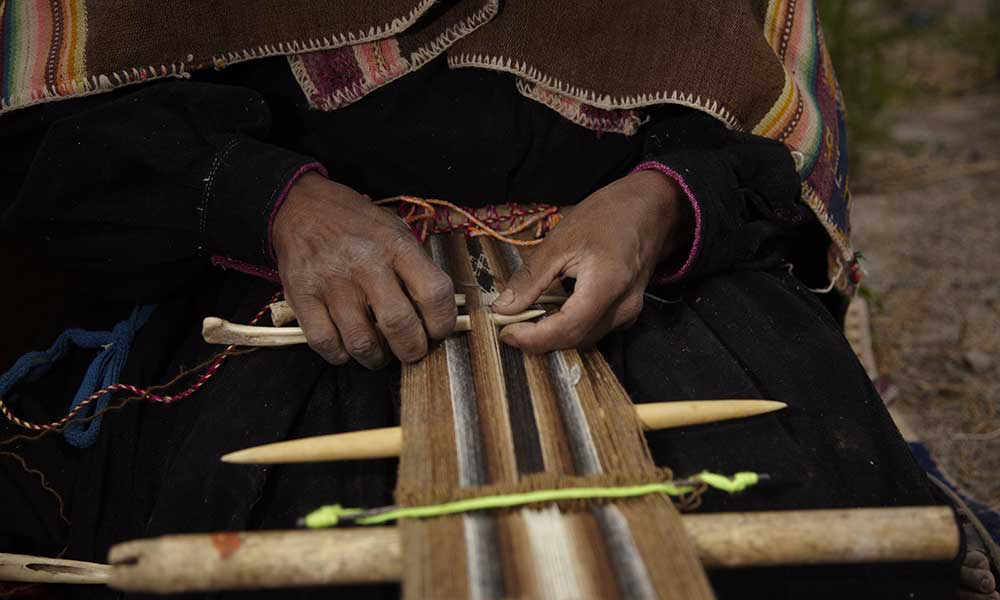 Huari destina esfuerzos para convertir los tejidos ancestrales en patrimonio cultural