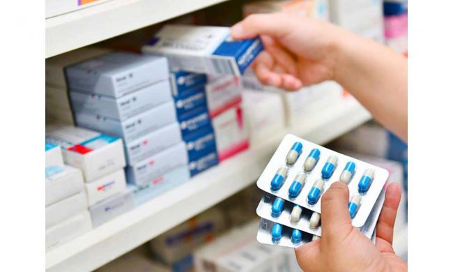 El contrabando de medicamentos y de leche pone en riesgo la salud de la población El contrabando de medicamentos y de leche pone en riesgo la salud de la población