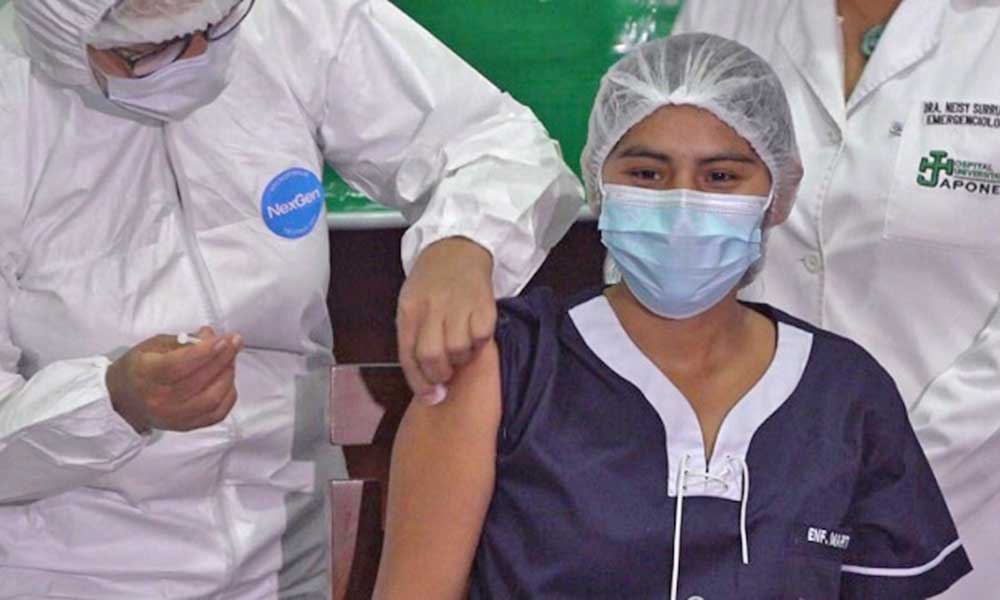 Bolivia sobrepasa las 6 millones de personas vacunadas entre primera y segunda dosis