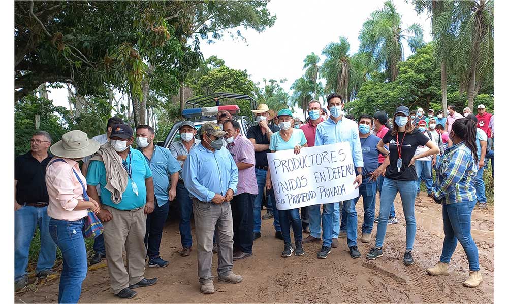 Ejecutan orden de desalojo del predio avasallado Lousiana