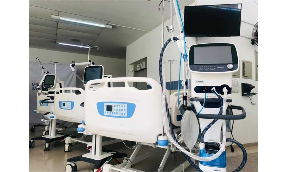 Gobierno entrega unidades de terapia intensiva de alta gama en Santa Cruz