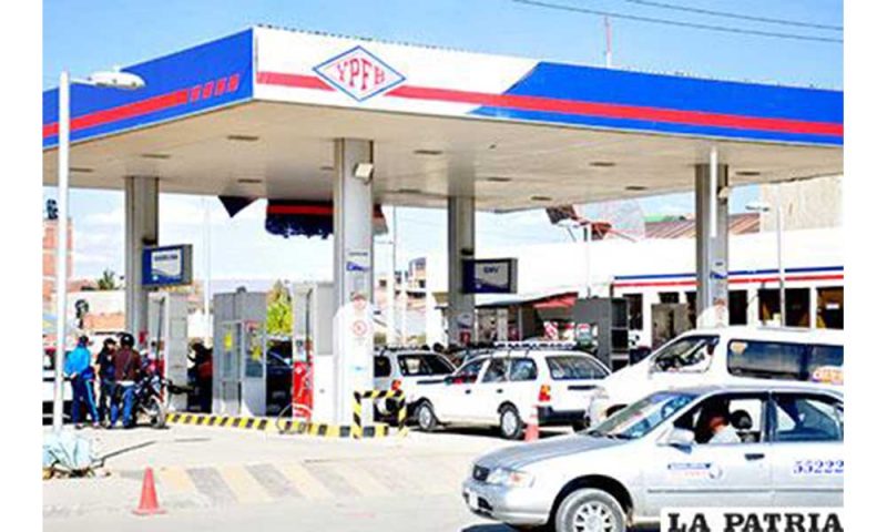 YPFB garantiza abastecimiento de combustibles y prevé incrementar autonomía de carburantes pese al contexto internacional YPFB garantiza abastecimiento de combustibles y prevé incrementar autonomía de carburantes pese al contexto internacional
