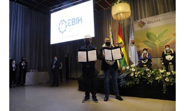 YPFB aportará materia prima para la futura “Planta de Fertilizantes Granulados Cochabamba” YPFB aportará materia prima para la futura “Planta de Fertilizantes Granulados Cochabamba”