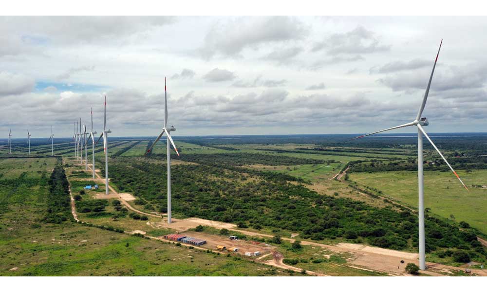 Bolivia intercambia experiencias sobre energías renovables con Uruguay