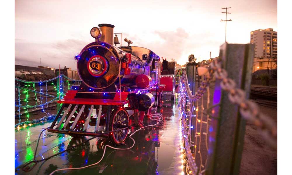 Ferroviaria Andina invita a vivir una Navidad de ensueño con el “Tren Navideño”