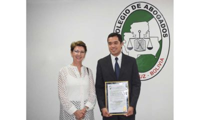 Distinción a la UPSA por el colegio de abogados
