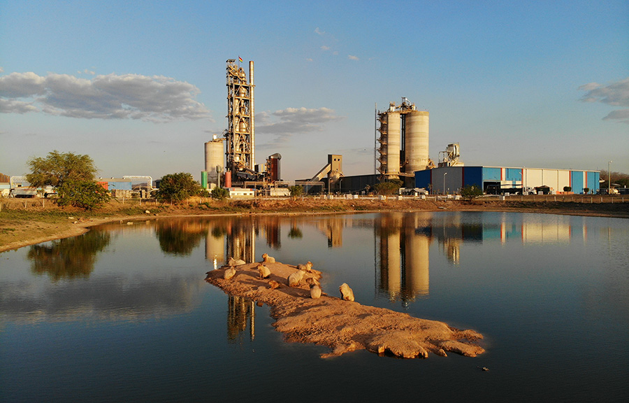 Planta Yacuses: Itacamba Cemento S.A. celebró  seis años de su hito industrial