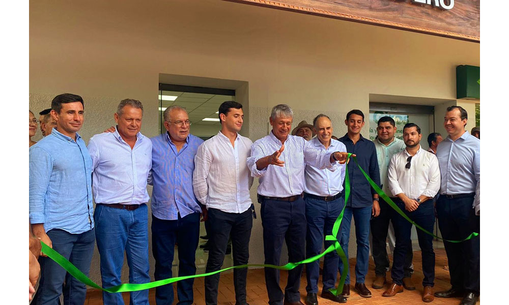 Banco Ganadero llega a la provincia Velasco con múltiples servicios financieros