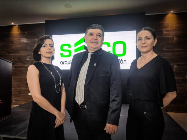 Edificio Mojica, una construcción mixta con centros comerciales, parqueo público y viviendas Edificio Mojica, una construcción mixta con centros comerciales, parqueo público y viviendas
