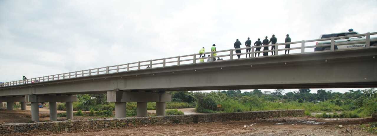 Entregan 22 puentes entre San Buenaventura e Ixiamas, Arce anuncia carretera a Pando