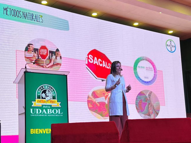 Bayer inicia ciclo de charlas informativas sobre métodos de planificación familiar en la UDABOL Bayer inicia ciclo de charlas informativas sobre métodos de planificación familiar en la UDABOL