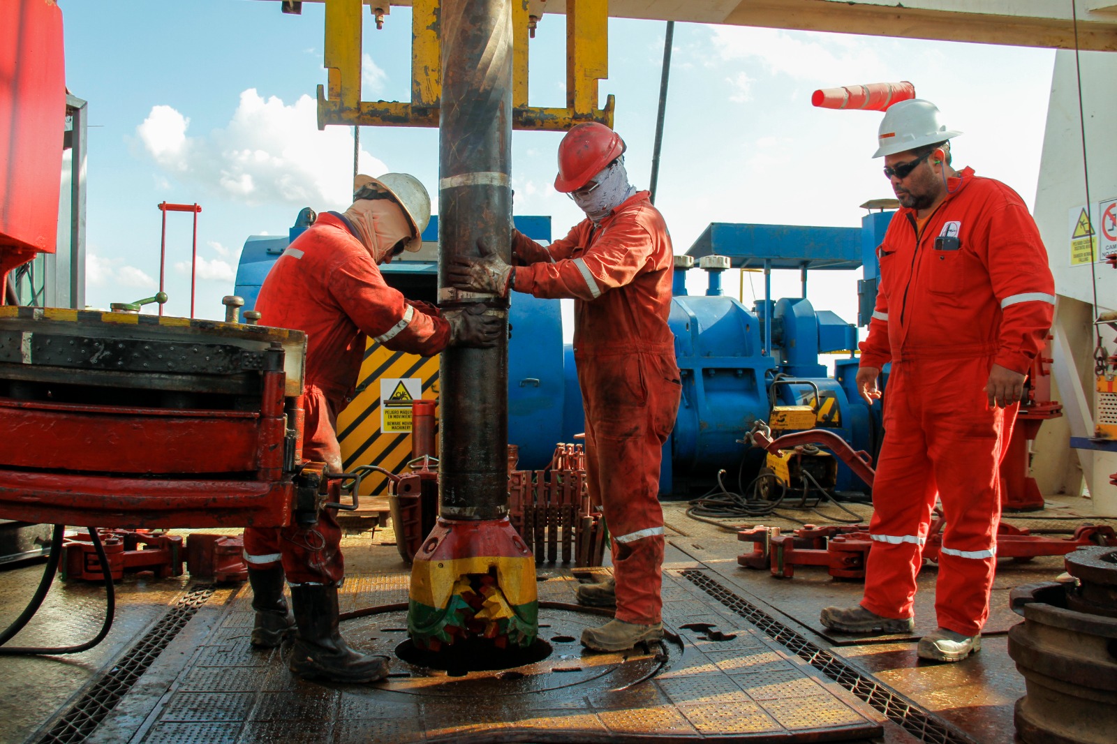 YPFB lleva adelante tres proyectos exploratorios por cuenta propia y ratifica que garantiza la demanda de gas