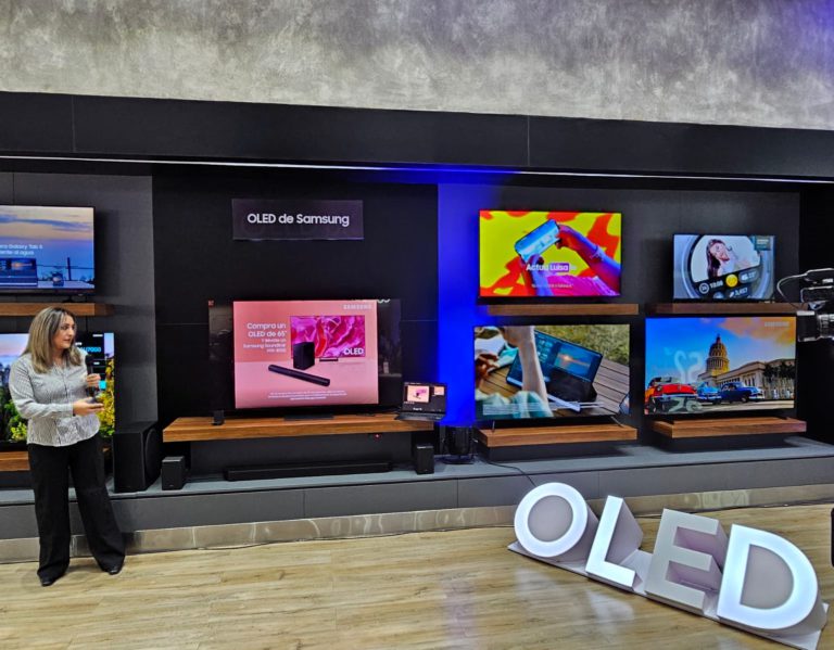 La nueva TV OLED de Samsung sorprende al mercado nacional con su calidad, diseño e imagen finita La nueva TV OLED de Samsung sorprende al mercado nacional con su calidad, diseño e imagen finita
