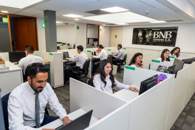 BNB Valores es reconocida como la Mejor Agencia de Bolsa en el Mercado Primario, por octava vez BNB Valores es reconocida como la Mejor Agencia de Bolsa en el Mercado Primario, por octava vez