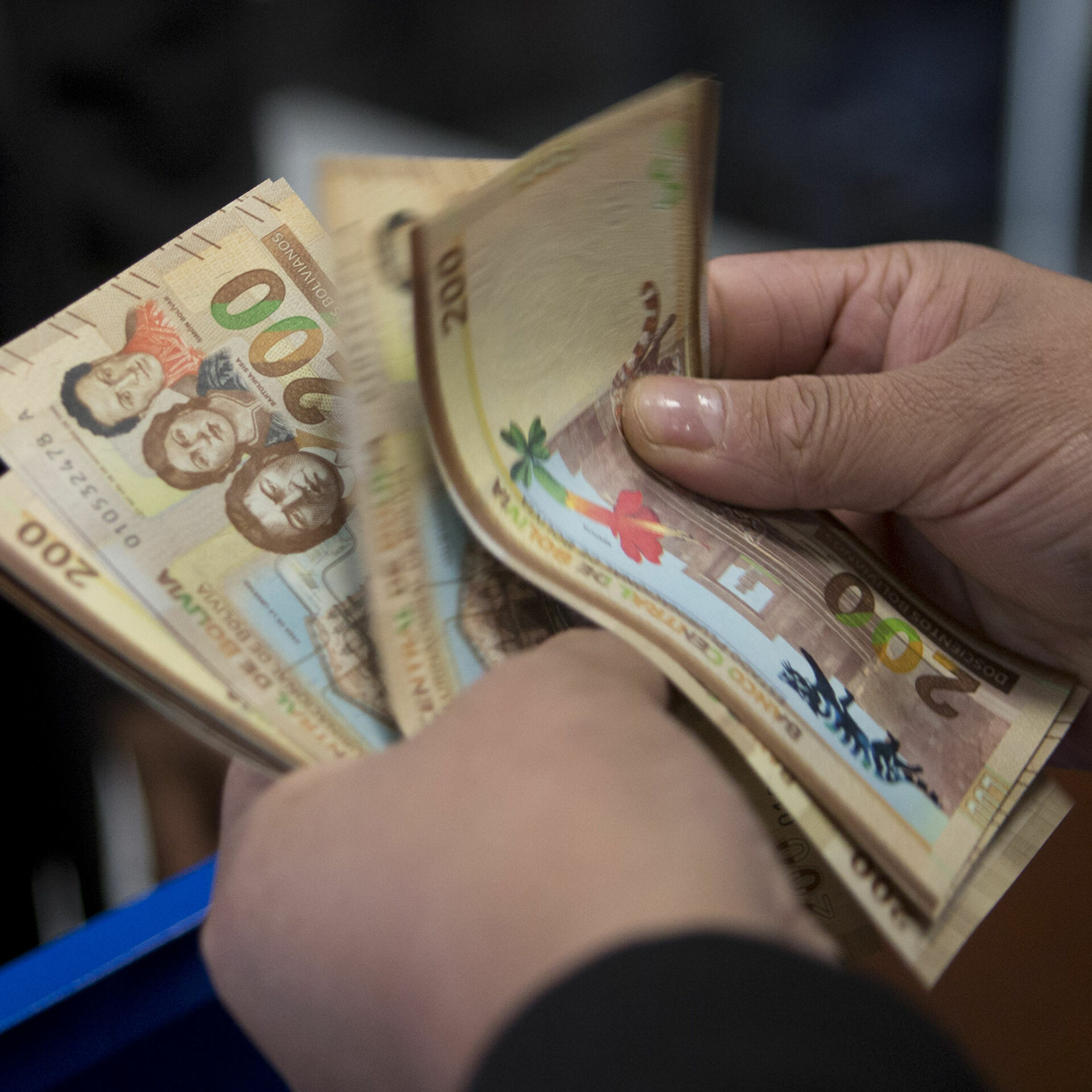 Ministro Cusicanqui asegura que “la capacidad de endeudamiento del país está vigente”