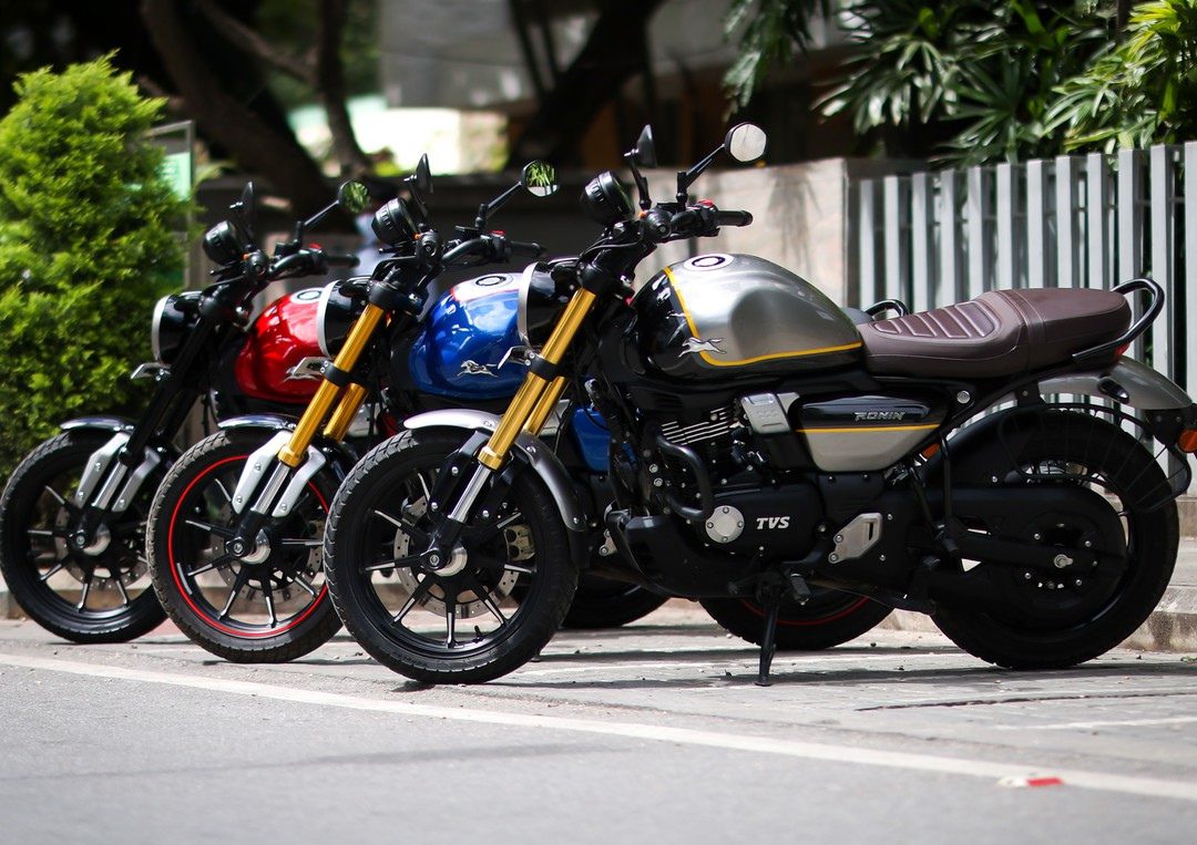 TVS de SACI presenta el modelo Ronin, una motocicleta moderno-retro de gran potencia