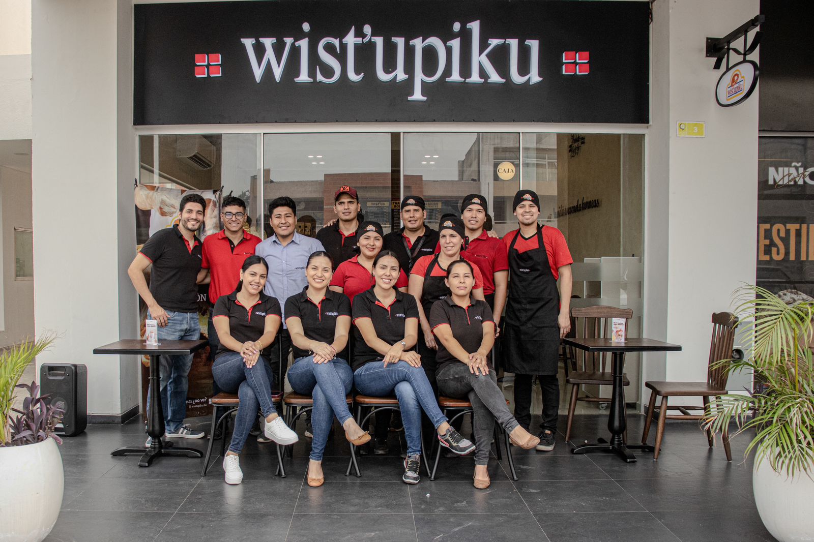 La tradición de Wist’upiku llega al Urubó Open Mall con una nueva sucursal