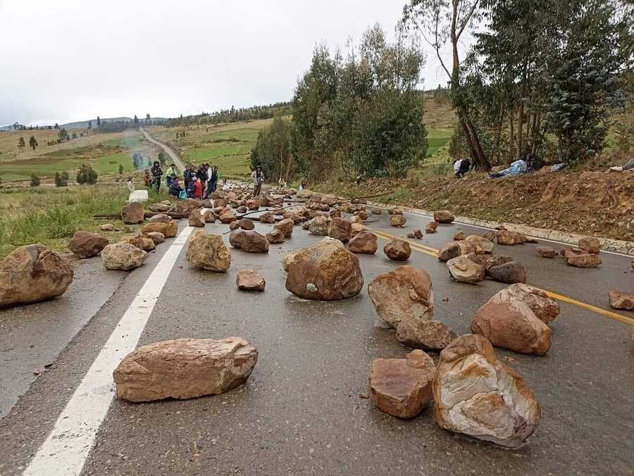 Bloqueo evista ocasiona falta de materia prima e insumos en Cochabamba, advierten posible paralización de actividades