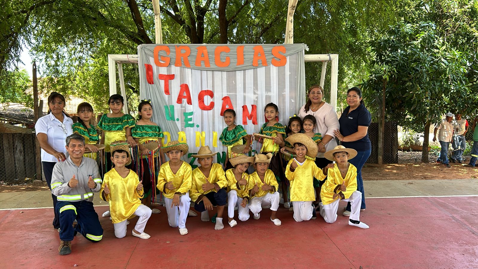 Itacamba impulsa el desarrollo educativo en el municipio El Carmen Rivero Torrez