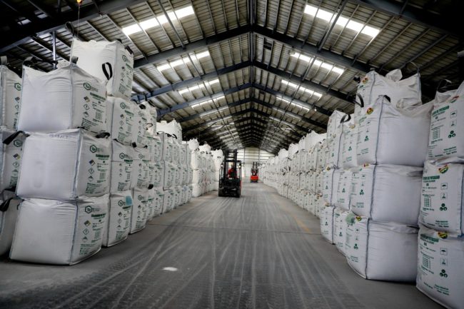YLB proyecta producir 88.500 toneladas de carbonato de litio y cloruro de potasio este año YLB proyecta producir 88.500 toneladas de carbonato de litio y cloruro de potasio este año