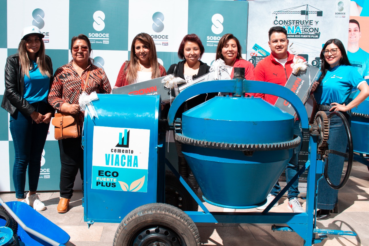 Cemento Viacha Eco Fuerte Plus de SOBOCE premia  a los ganadores del concurso “Construye y Gana”   