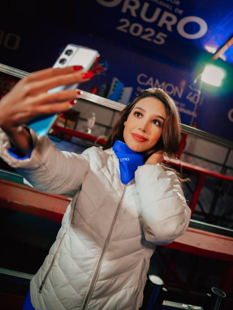 Guaynaa llegó a la capital folclórica de Bolivia de la mano TECNO, auspiciador del Carnaval orureño Guaynaa llegó a la capital folclórica de Bolivia de la mano TECNO, auspiciador del Carnaval orureño
