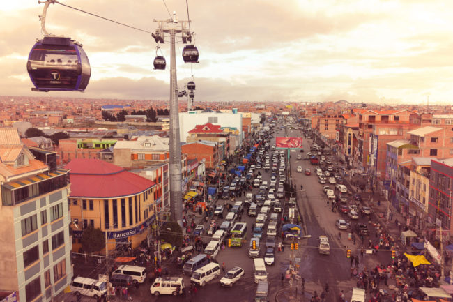 Metropolización y reordenamiento urbano: Los desafíos del futuro Metropolización y reordenamiento urbano: Los desafíos del futuro
