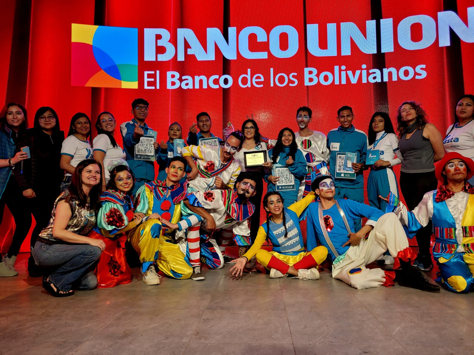 Banco Unión recibe el premio a “Mejor Stand a la Experiencia” y es reconocido como aliado estratégico de la Fexco 2025