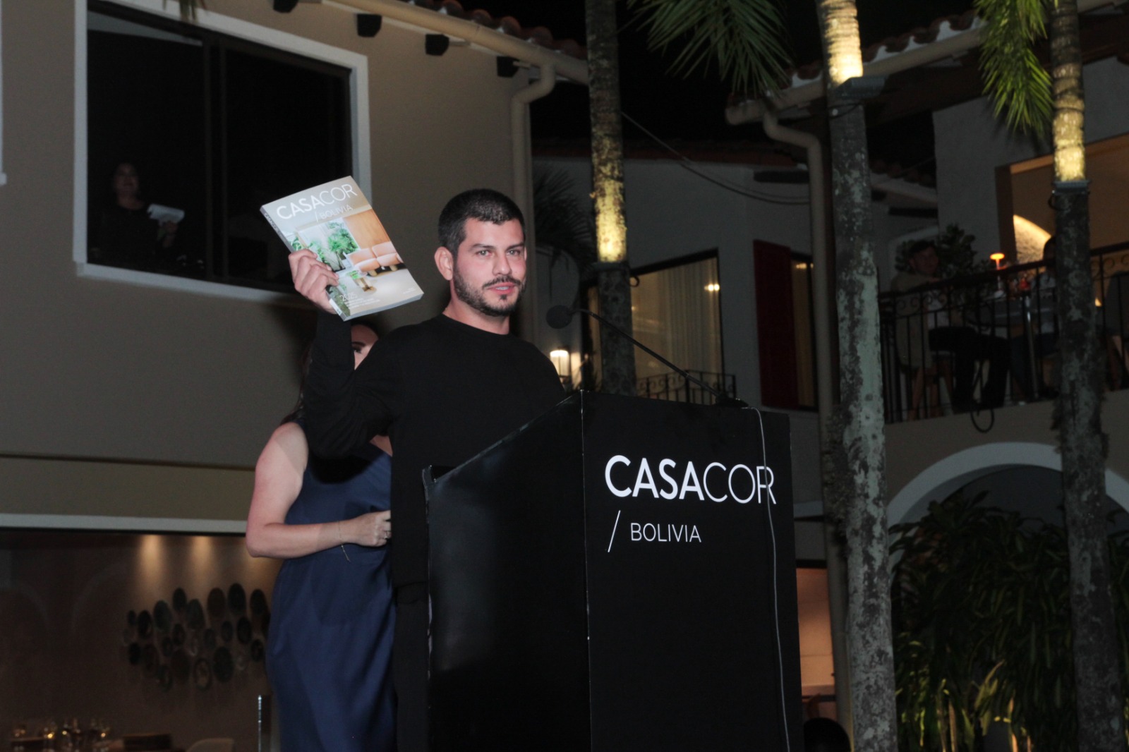 “Estudio 7” de Roberto Franco protagoniza la portada del Anuario CASACOR Bolivia 2025