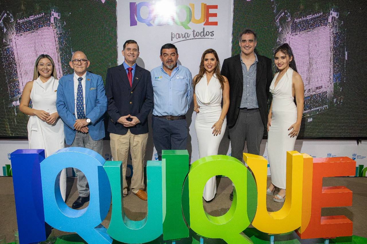Municipalidad De Iquique y Zofri S.A. destacan en Expocruz 2025 como eje clave de los Corredores Bioceánicos
