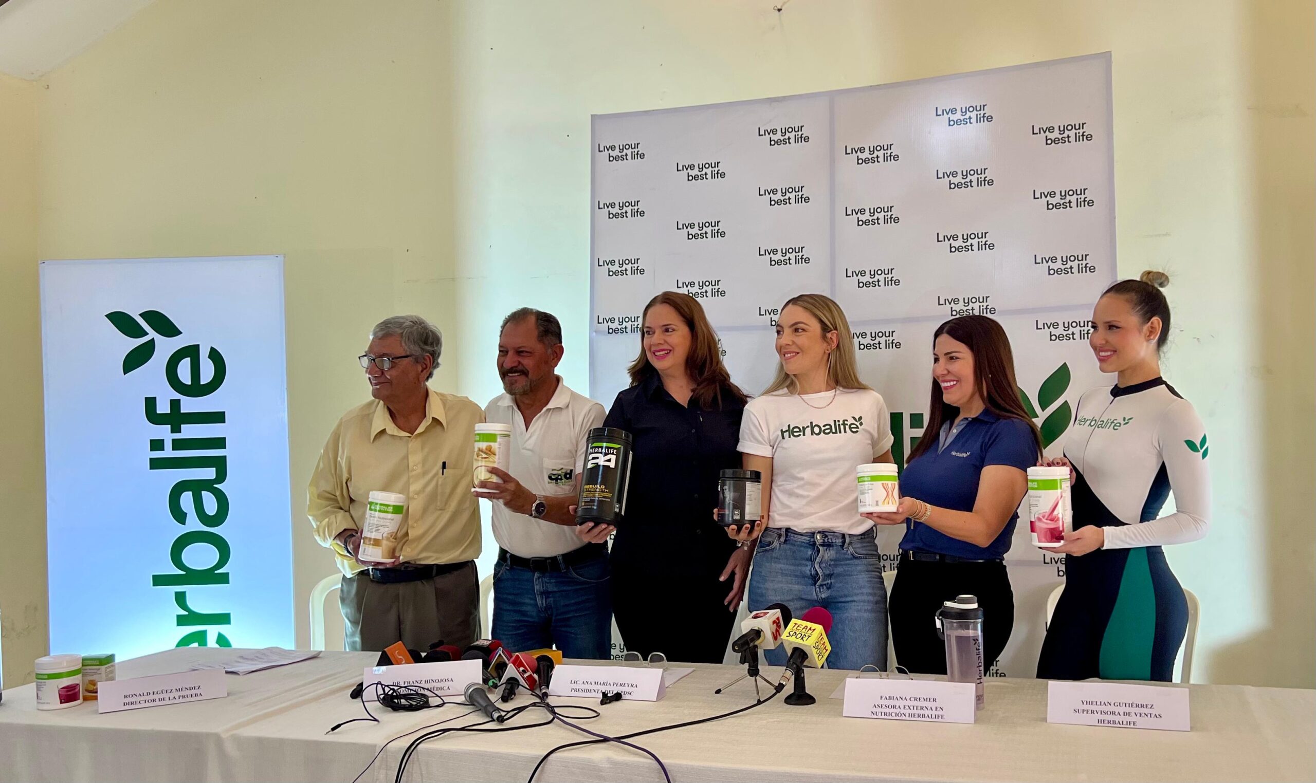 Herbalife celebra 15 años de compromiso con la Corrida Internacional de Santa Cruz Herbalife celebra 15 años de compromiso con la Corrida Internacional de Santa Cruz