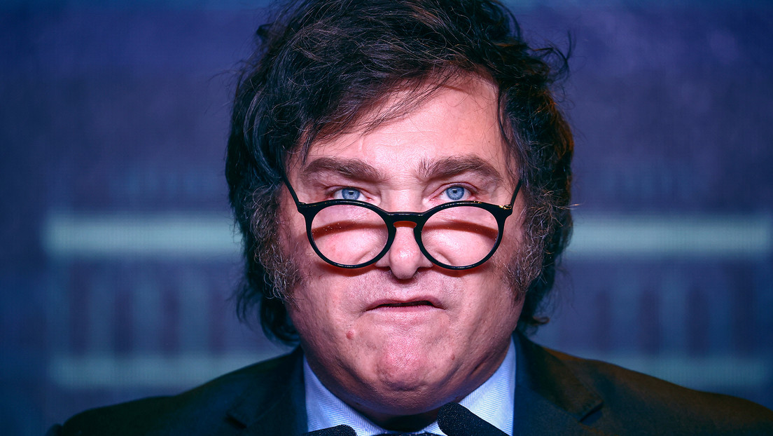 Milei descubre que el “techo” del peronismo queda bastante más alto que su “piso”