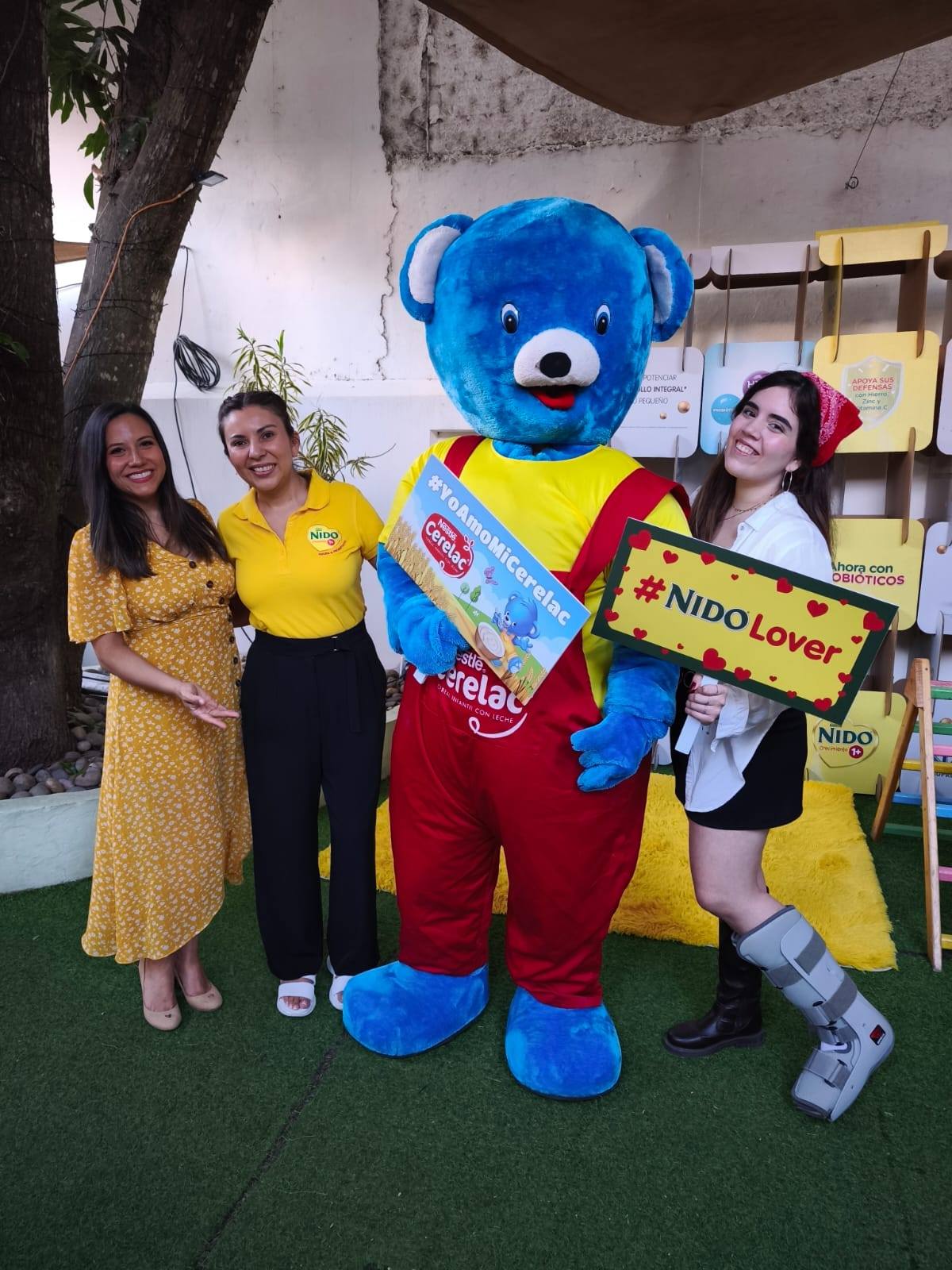 NIDO® celebró Halloween con una tarde creativa para mamás e hijos NIDO® celebró Halloween con una tarde creativa para mamás e hijos