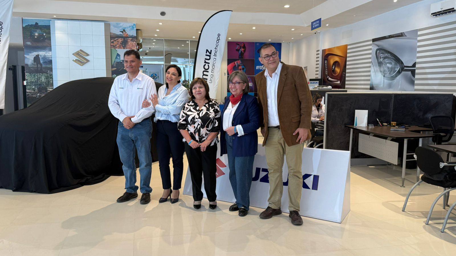 Imcruz y Suzuki premian la solidaridad con un vehículo 0 km Imcruz y Suzuki premian la solidaridad con un vehículo 0 km