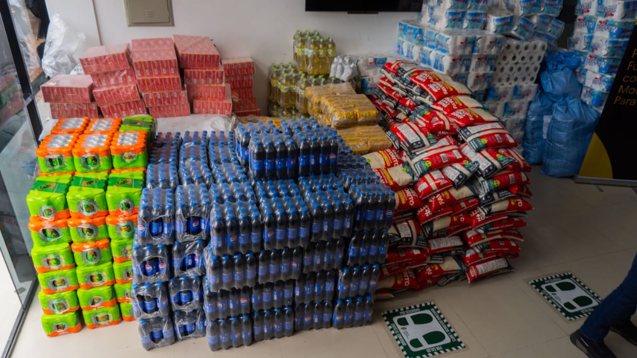 CBN activa su protocolo de apoyo humanitario y entrega bebidas, alimentos e insumos para las familias afectadas por el desastre en Samaipata   