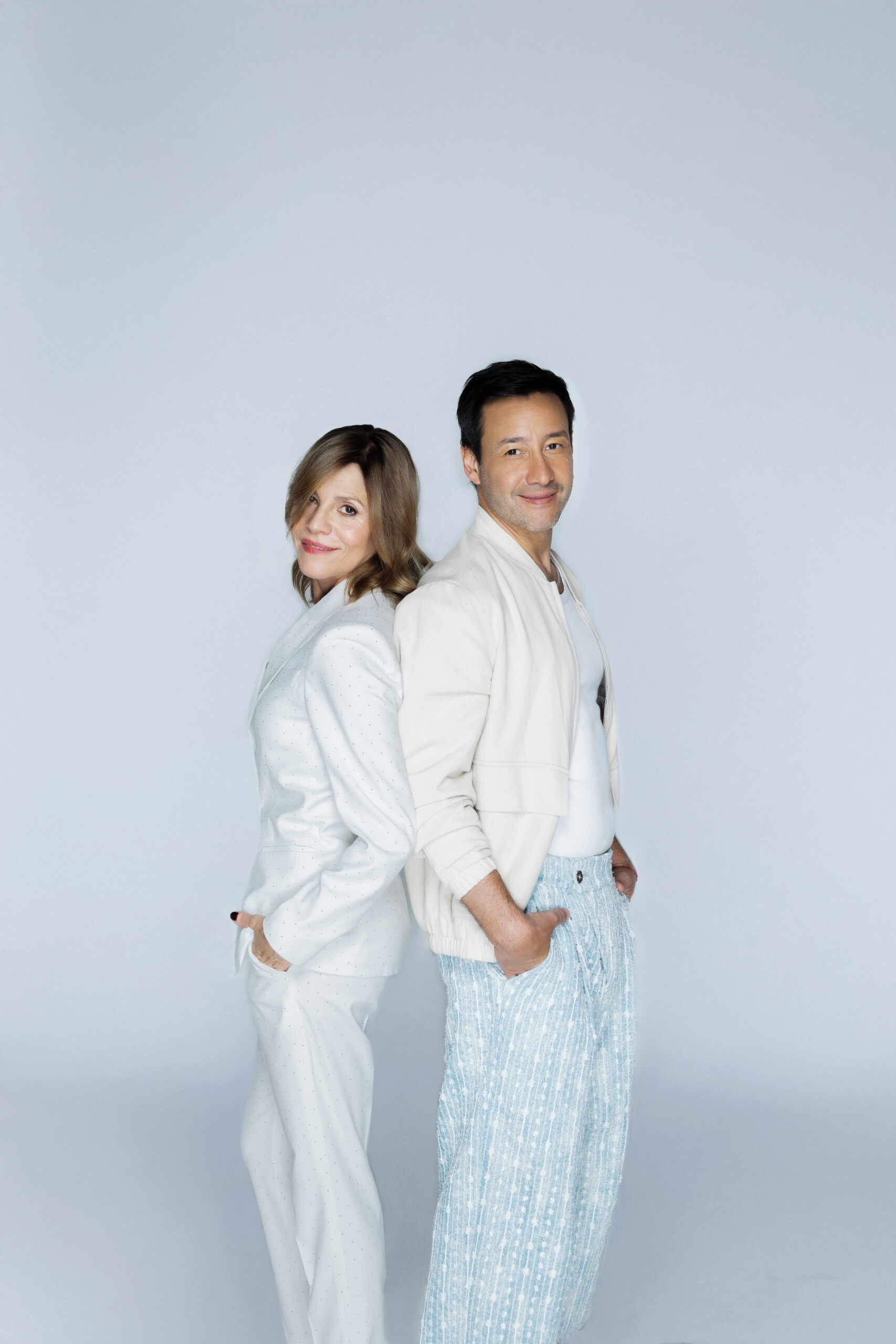 Marcela Moreno junto a Luciano Pereyra unen sus voces en una versión épica de “Una y otra vez”