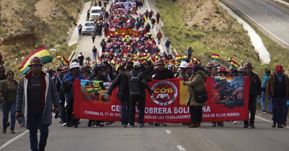 Marcha contra decretos del Gobierno concluye su primera jornada en Villa Remedios
