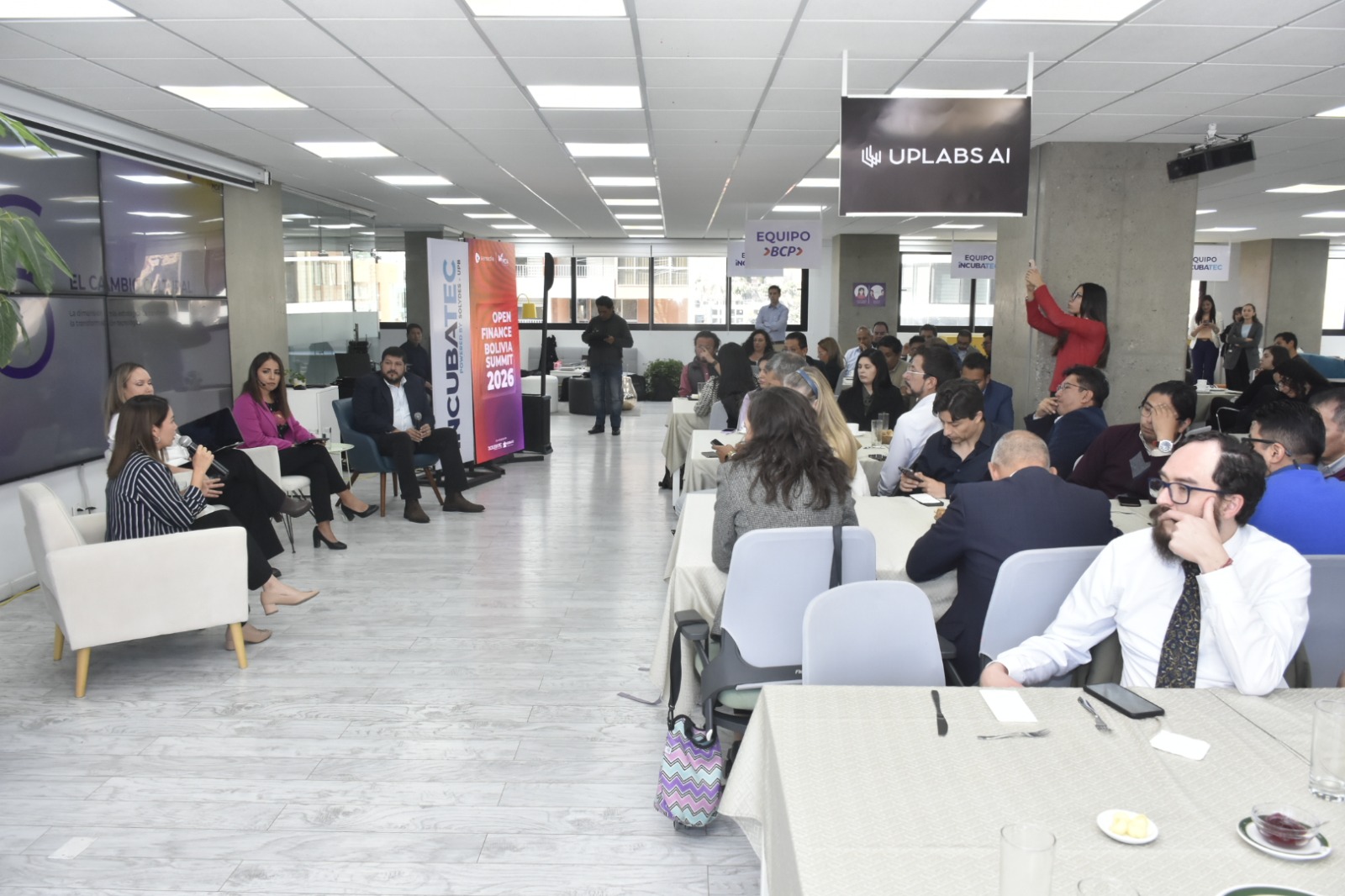 MC4 y Sensedia reunieron a líderes del sector financiero para profundizar en el Open Finance como oportunidad estratégica en Bolivia