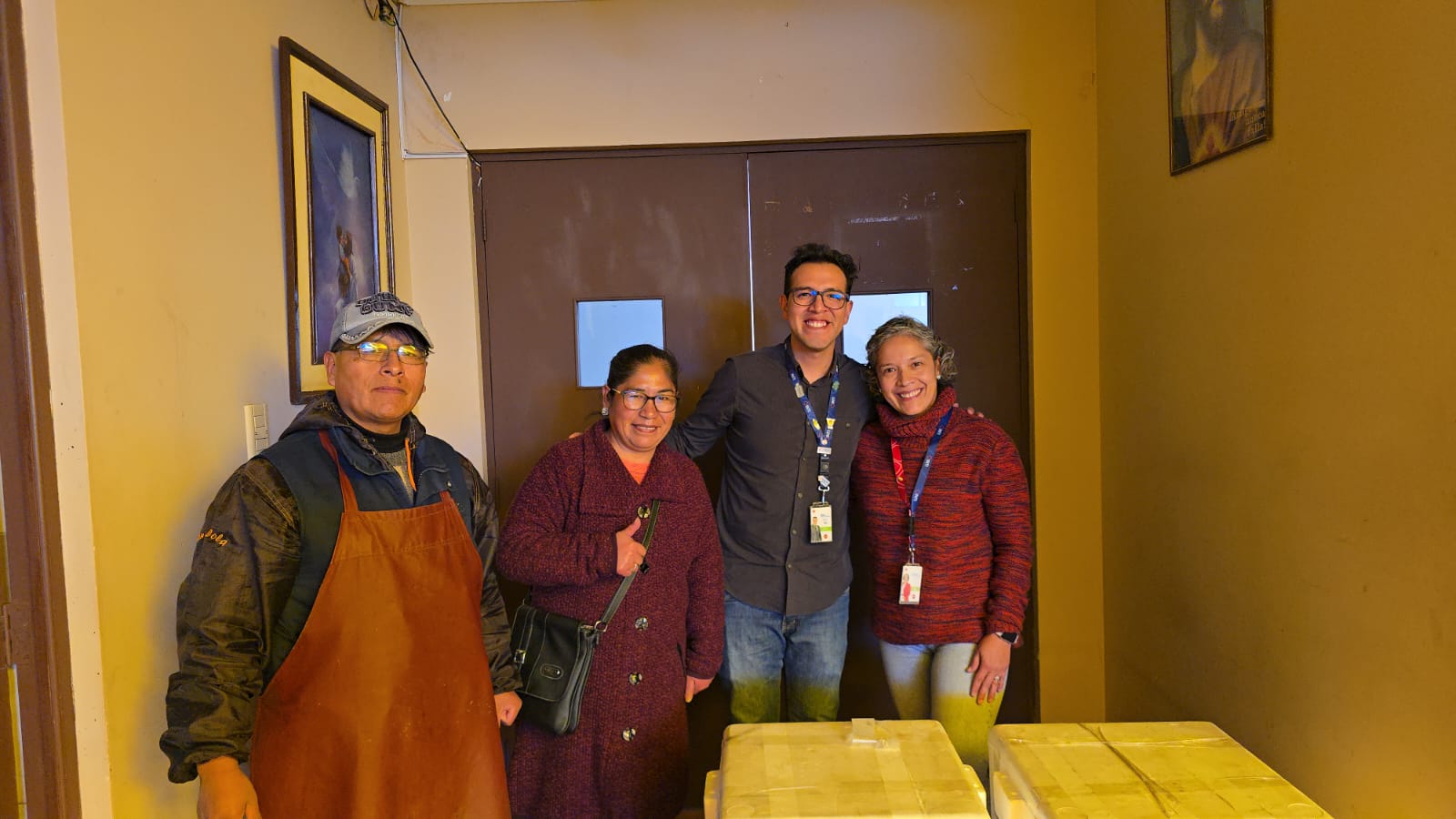 INTI moviliza ayuda alimentaria en La Paz: 1.500 pollos para aliviar la escasez en hospitales y centros sociales