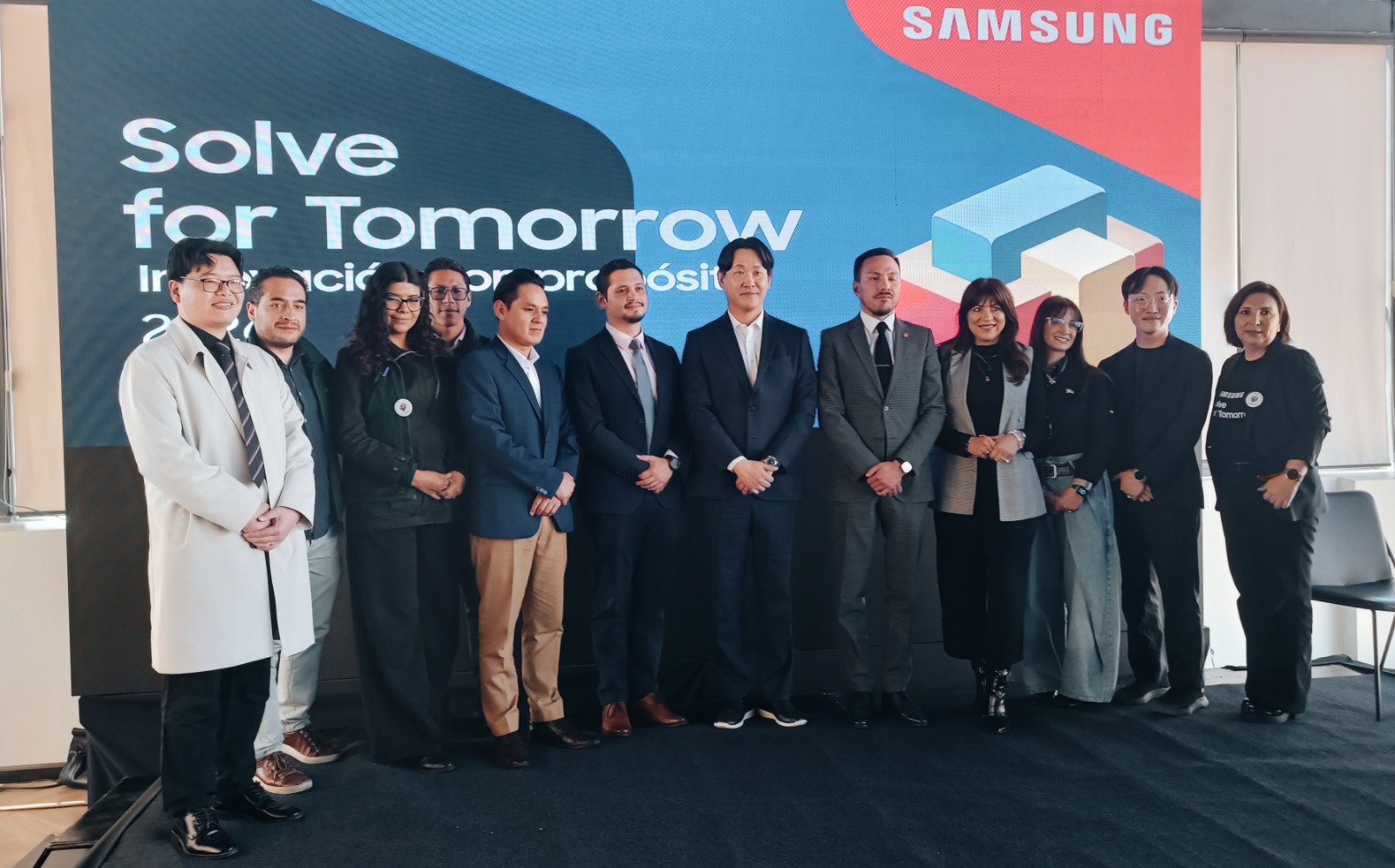 Solve for Tomorrow: Samsung convoca a estudiantes bolivianos a transformar sus comunidades con ciencia, tecnología e innovación Solve for Tomorrow: Samsung convoca a estudiantes bolivianos a transformar sus comunidades con ciencia, tecnología e innovación
