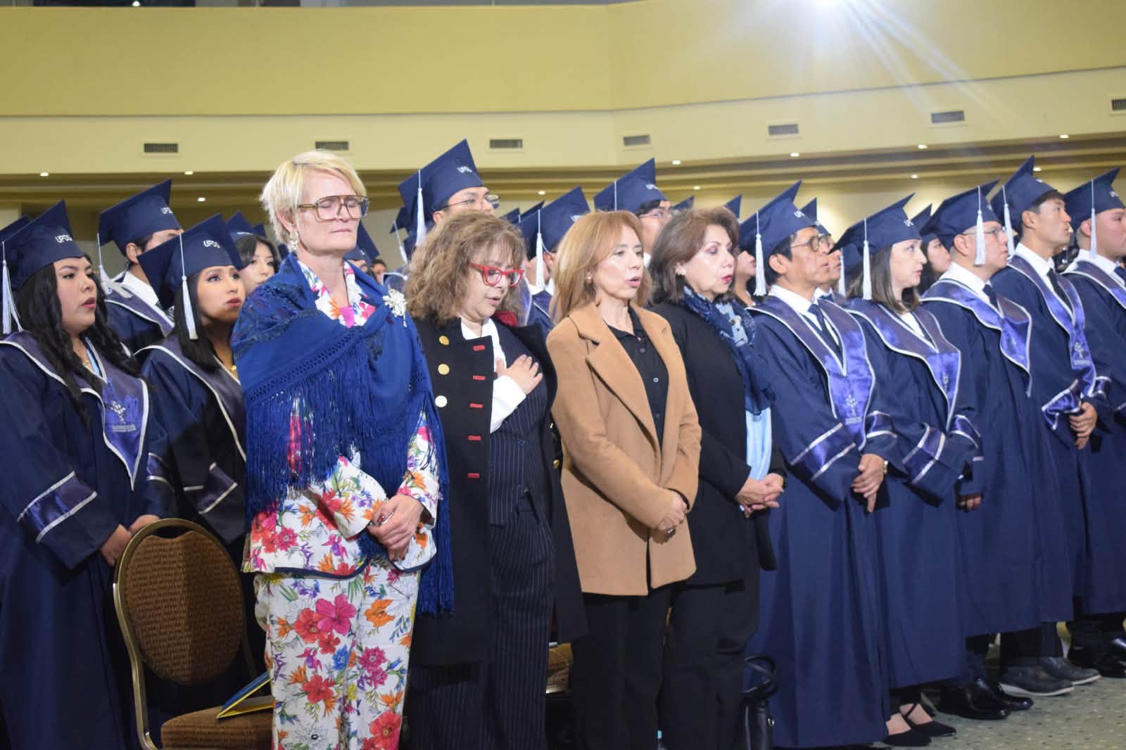 UPDS La Paz gradúa a cerca de 200 nuevos profesionales comprometidos con el desarrollo de Bolivia UPDS La Paz gradúa a cerca de 200 nuevos profesionales comprometidos con el desarrollo de Bolivia
