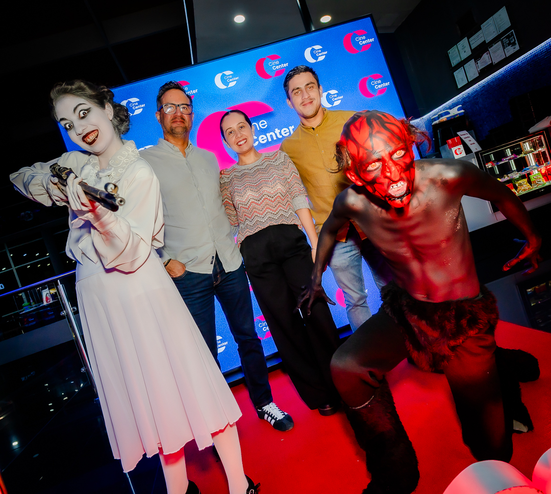 La saga “La Noche del Demonio” supera los 740 millones de dólares y regresa a los cines de Bolivia con una nueva historia