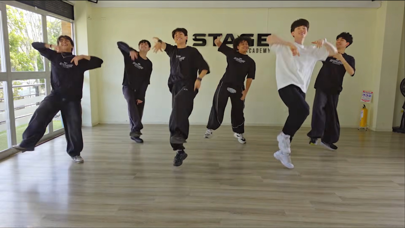 Samsung explora cómo el K-Dance adquiere nuevos ritmos en Latinoamérica en el tercer episodio de K-Connection