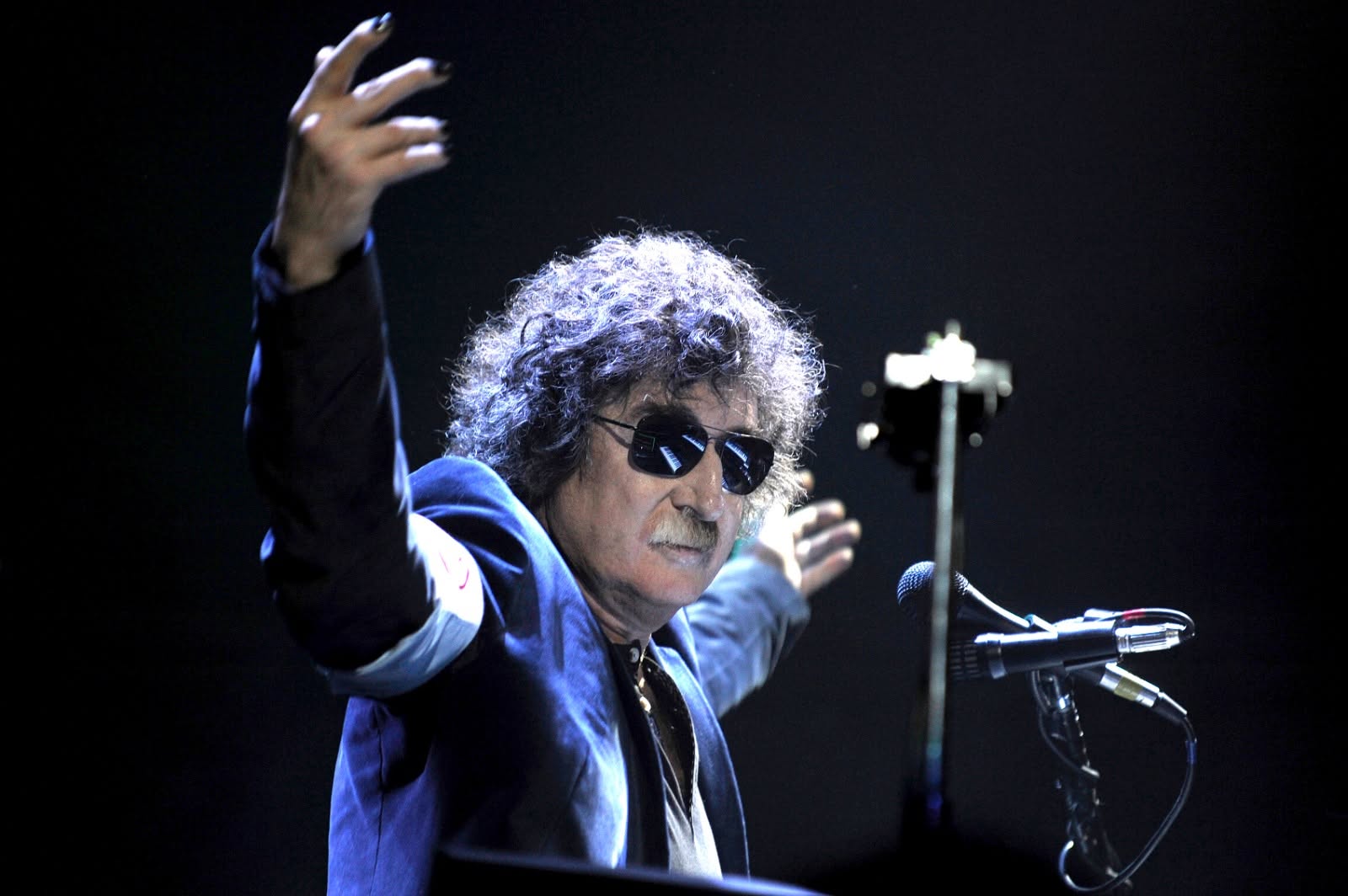 Charly García celebra sus 75 años con el lanzamiento digital de “60×60”